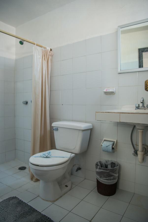 Deja Hostel Playa del Carmen Bagian luar foto