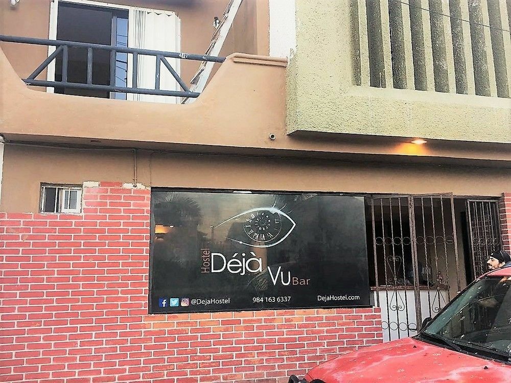 Deja Hostel Playa del Carmen Bagian luar foto